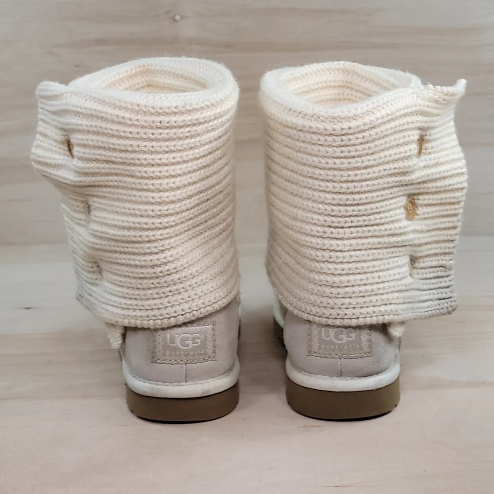 Ugg Classic Cardy Tall Women's Badge Boots - Picture 8 of 11